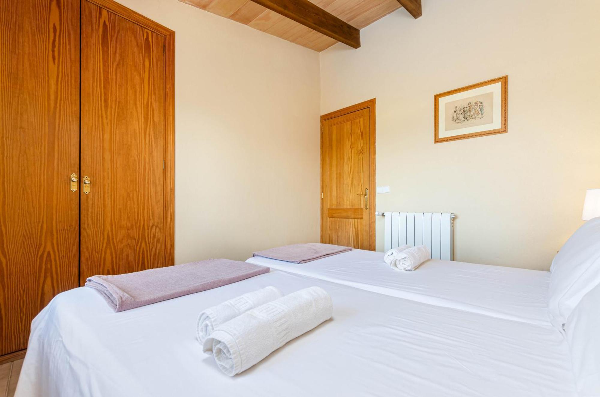 Farm stay Es Rafal, *